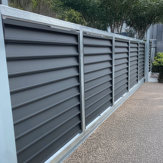 Recinzione Modulare | Frangivista GAMMA| GRIGIO GRAFITE | IN ACCIAIO ZINCATO