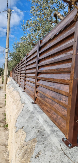 Recinzione Modulare | Frangivista ATLAS | Noce Striato | Effetto Legno | IN ACCIAIO ZINCATO