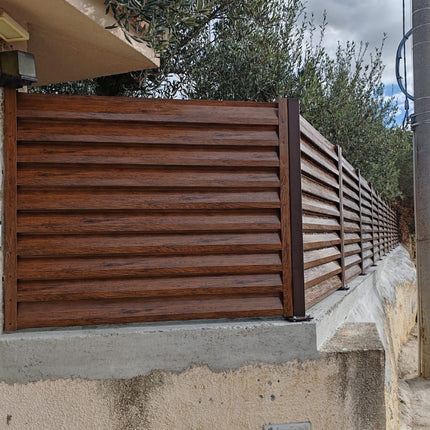Recinzione Modulare | Frangivista ATLAS | Noce Striato | Effetto Legno | IN ACCIAIO ZINCATO