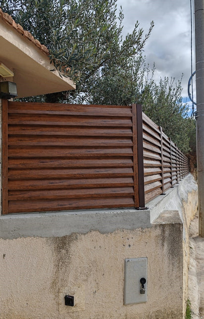 Recinzione Modulare | Frangivista ATLAS | Noce Striato | Effetto Legno | IN ACCIAIO ZINCATO
