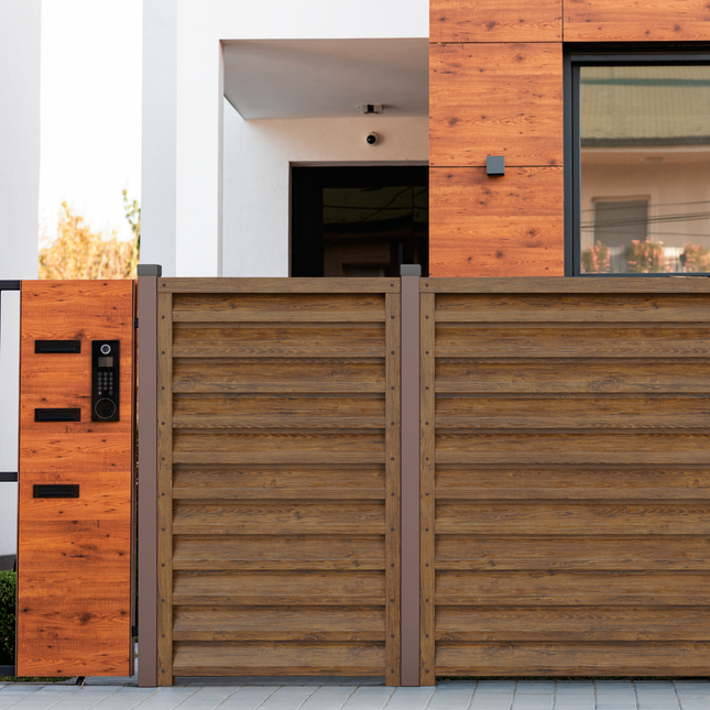 Recinzione Modulare | Frangivista ATLAS | Noce Striato | Effetto Legno | IN ACCIAIO ZINCATO