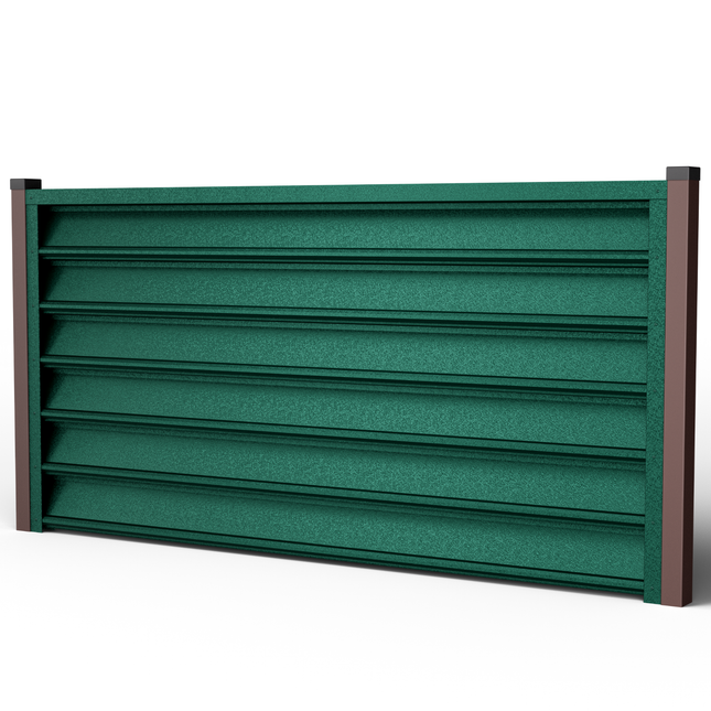 dettaglio pannello retro frangivista colore verde in acciaio zincato installato con piloni