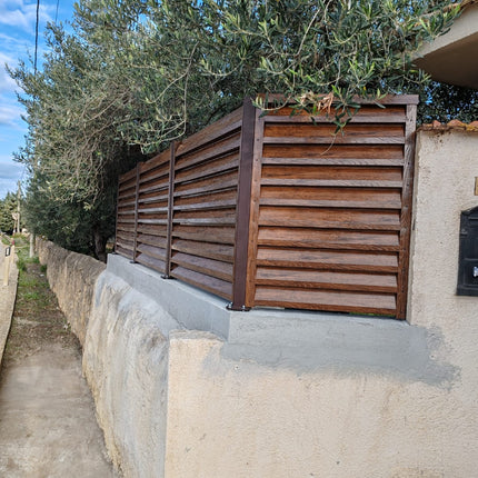 Recinzione Modulare | Frangivista ATLAS | Noce Striato | Effetto Legno | IN ACCIAIO ZINCATO