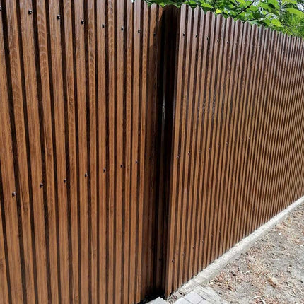 Recinzione Modulare | Steccato TISA | Noce Striato | Effetto Legno | IN ACCIAIO ZINCATO