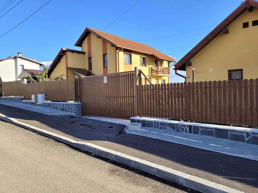 Recinzione Modulare | Steccato TISA | Noce Striato | Effetto Legno Doppio | IN ACCIAIO ZINCATO