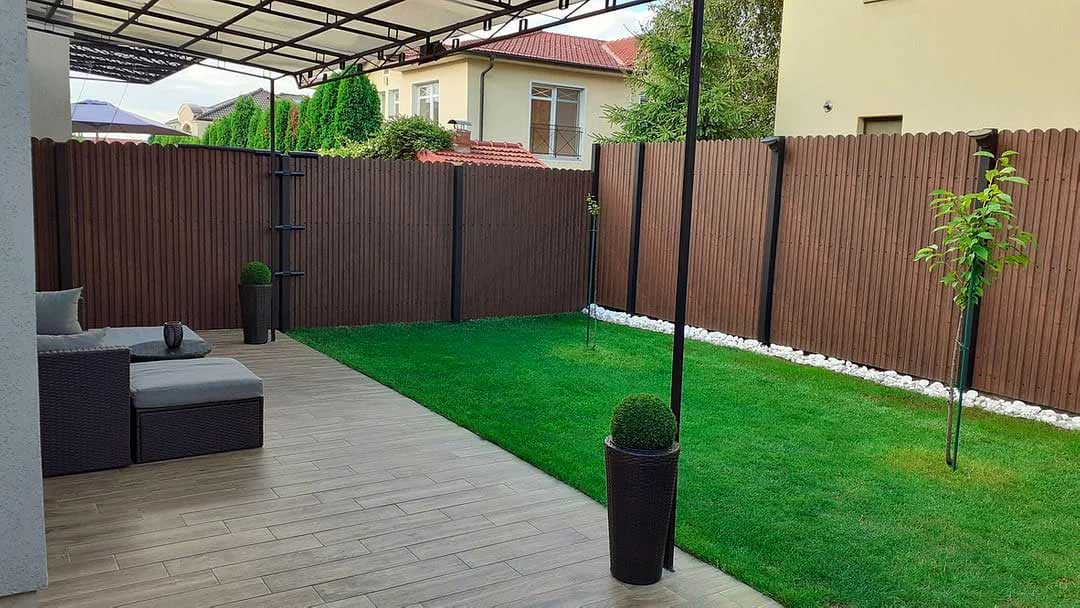 Recinzione Modulare | Steccato TISA | Mogano | Effetto Legno Doppio | IN ACCIAIO ZINCATO